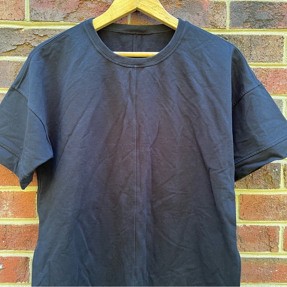 Lululemon Short Sleeve Sweatshirt - Picture 4 of 7